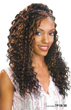 Load image into Gallery viewer, Freetress Braid Deep Twist Bulk 22&quot;
